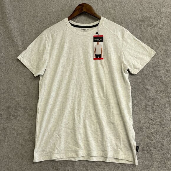 NEW Kenneth Cole Men's M Light Gray T-Shirt   4-Way Stretch & Comfort - Picture 2 of 7